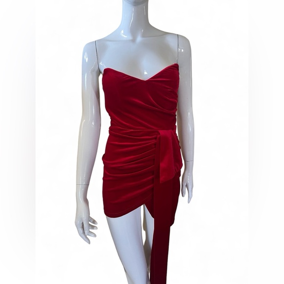 Fashion Nova Sweet Revenge Velvet Style Red Mini Dress SZ XS ❤️ - Picture 2 of 10